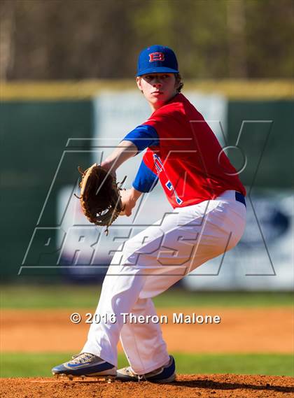 Thumbnail 3 in Collierville vs Bartlett  photogallery.