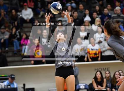 Thumbnail 1 in Clark vs. O'Connor (UIL 6A Regional Final) photogallery.