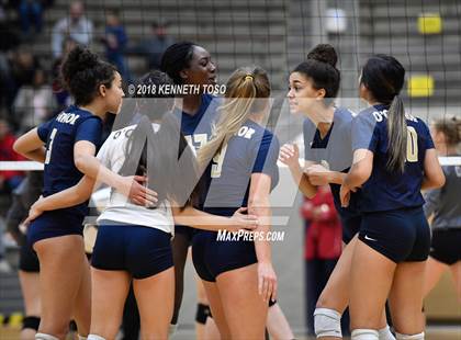Thumbnail 3 in Clark vs. O'Connor (UIL 6A Regional Final) photogallery.