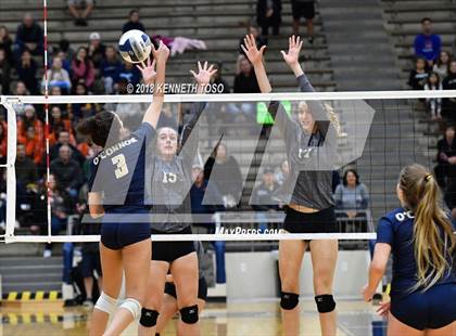 Thumbnail 3 in Clark vs. O'Connor (UIL 6A Regional Final) photogallery.