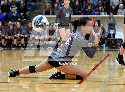 Thumbnail 2 in Clark vs. O'Connor (UIL 6A Regional Final) photogallery.