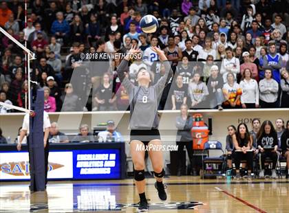 Thumbnail 2 in Clark vs. O'Connor (UIL 6A Regional Final) photogallery.