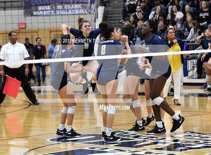 Thumbnail 3 in Clark vs. O'Connor (UIL 6A Regional Final) photogallery.