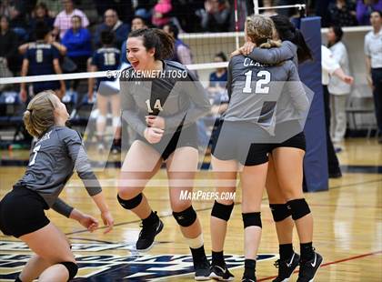 Thumbnail 1 in Clark vs. O'Connor (UIL 6A Regional Final) photogallery.