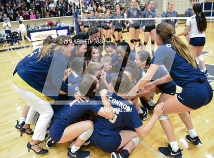 Thumbnail 2 in Clark vs. O'Connor (UIL 6A Regional Final) photogallery.