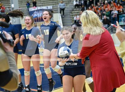 Thumbnail 3 in Clark vs. O'Connor (UIL 6A Regional Final) photogallery.