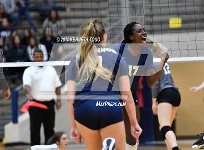 Thumbnail 1 in Clark vs. O'Connor (UIL 6A Regional Final) photogallery.