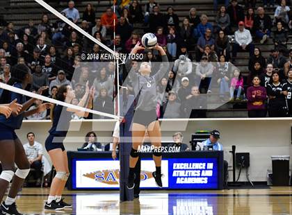 Thumbnail 2 in Clark vs. O'Connor (UIL 6A Regional Final) photogallery.