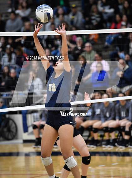 Thumbnail 3 in Clark vs. O'Connor (UIL 6A Regional Final) photogallery.