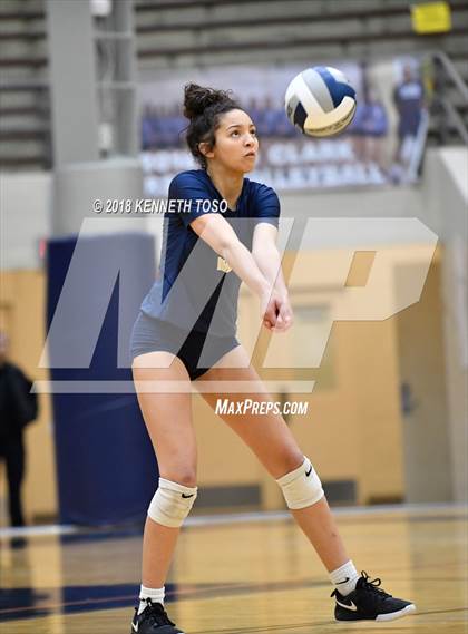 Thumbnail 2 in Clark vs. O'Connor (UIL 6A Regional Final) photogallery.