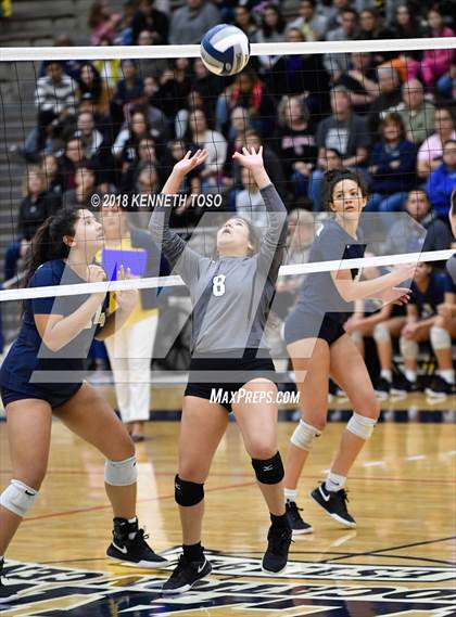 Thumbnail 3 in Clark vs. O'Connor (UIL 6A Regional Final) photogallery.