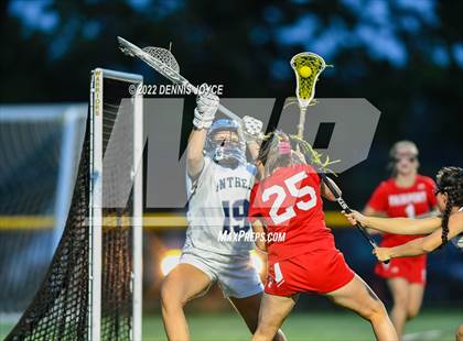 Thumbnail 2 in Pittsford vs. Fairport (NYSHSAA Section V Class A Semifinals) photogallery.