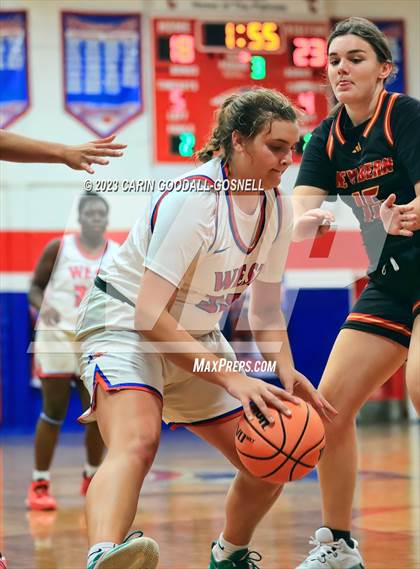 Thumbnail 3 in New Bern @ West Carteret photogallery.