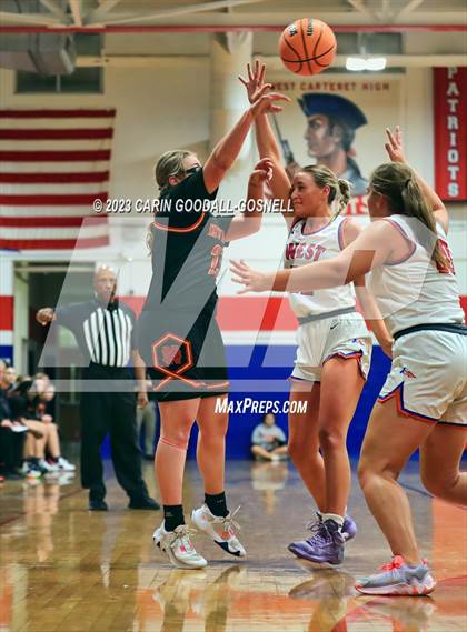Thumbnail 3 in New Bern @ West Carteret photogallery.