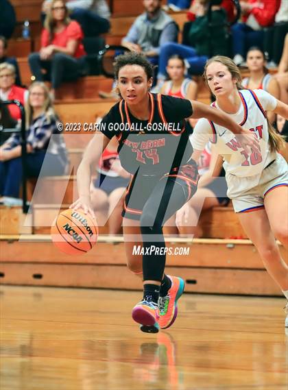 Thumbnail 3 in New Bern @ West Carteret photogallery.