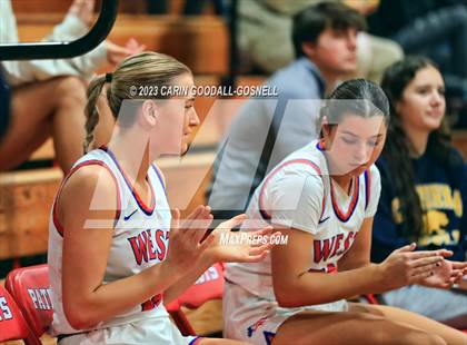 Thumbnail 1 in New Bern @ West Carteret photogallery.