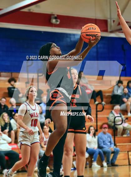 Thumbnail 3 in New Bern @ West Carteret photogallery.