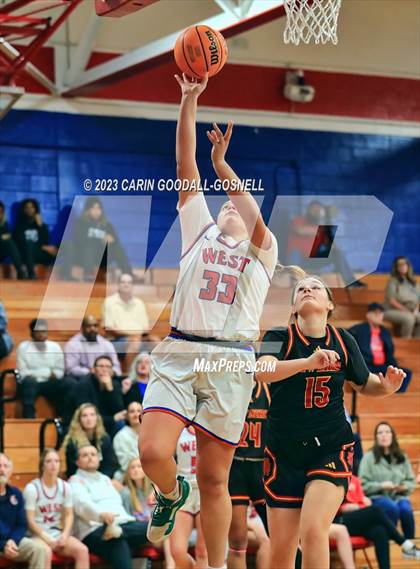 Thumbnail 2 in New Bern @ West Carteret photogallery.