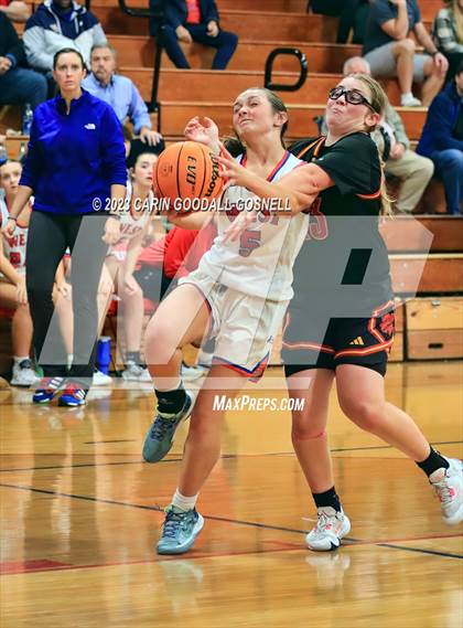 Thumbnail 3 in New Bern @ West Carteret photogallery.
