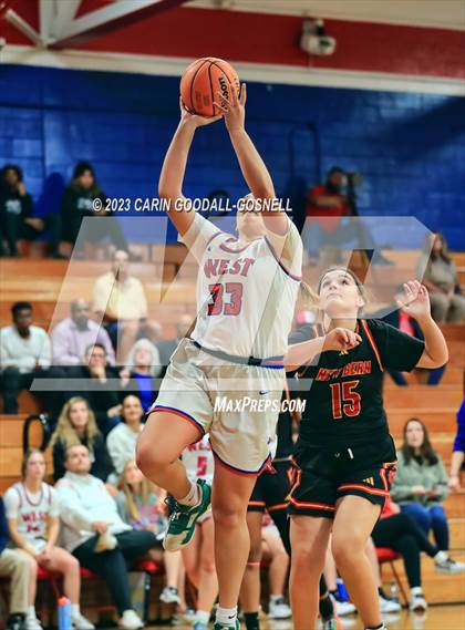 Thumbnail 1 in New Bern @ West Carteret photogallery.