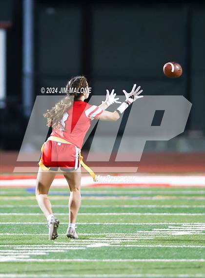 Thumbnail 2 in Carlmont @ Burlingame photogallery.