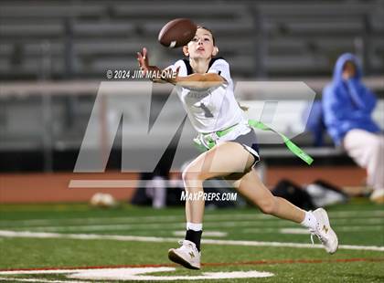 Thumbnail 3 in Carlmont @ Burlingame photogallery.