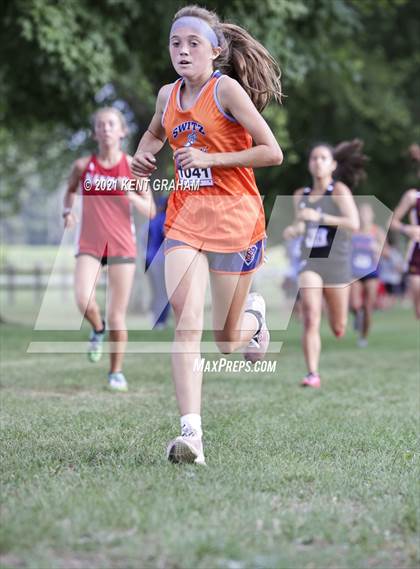 Thumbnail 2 in Columbus North Rick Weinheimer Invitational photogallery.