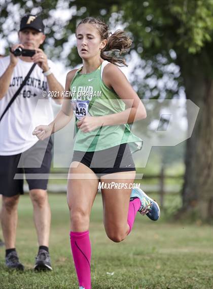 Thumbnail 1 in Columbus North Rick Weinheimer Invitational photogallery.