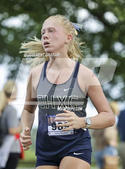 Thumbnail 2 in Columbus North Rick Weinheimer Invitational photogallery.