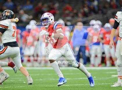 Thumbnail 1 in John Curtis Christian vs. Catholic-B.R. (LHSAA 5A Allstate Sugar Bowl Prep Classic Final) photogallery.