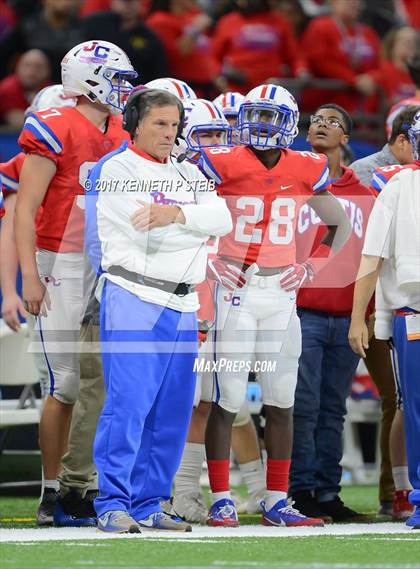 Thumbnail 3 in John Curtis Christian vs. Catholic-B.R. (LHSAA 5A Allstate Sugar Bowl Prep Classic Final) photogallery.