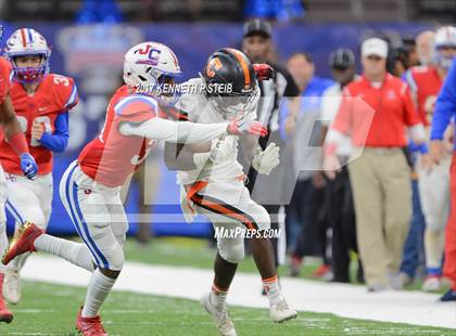 Thumbnail 3 in John Curtis Christian vs. Catholic-B.R. (LHSAA 5A Allstate Sugar Bowl Prep Classic Final) photogallery.