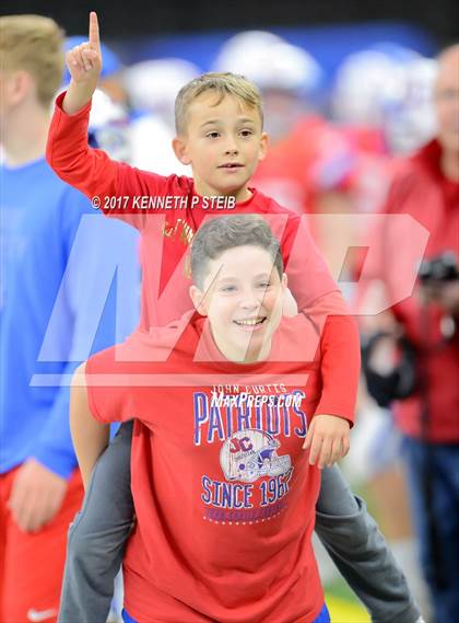 Thumbnail 3 in John Curtis Christian vs. Catholic-B.R. (LHSAA 5A Allstate Sugar Bowl Prep Classic Final) photogallery.