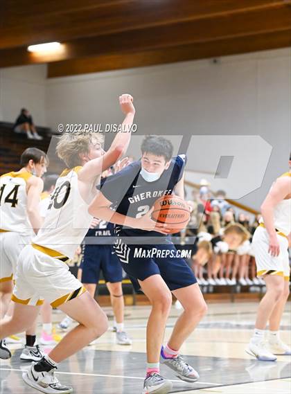 Thumbnail 1 in Cherokee Trail @ Arapahoe photogallery.