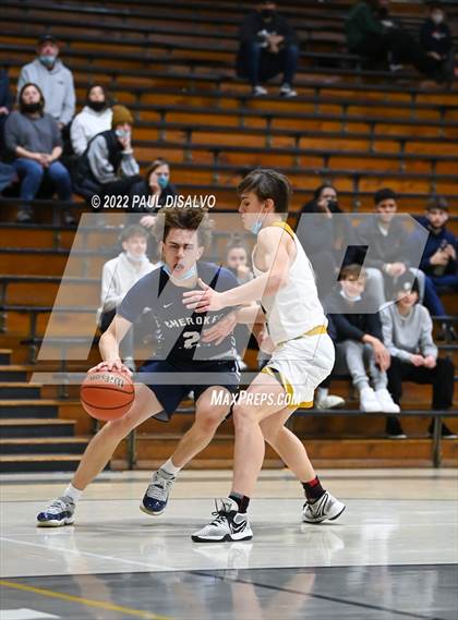 Thumbnail 1 in Cherokee Trail @ Arapahoe photogallery.