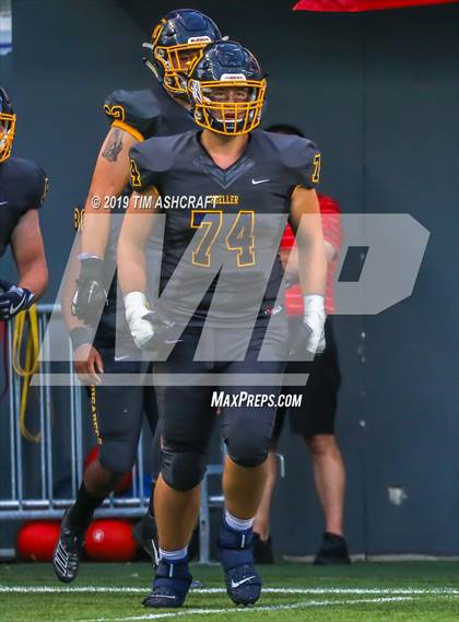 Thumbnail 1 in St. Xavier vs Moeller @ Nippert Stadium photogallery.