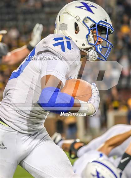 Thumbnail 1 in St. Xavier vs Moeller @ Nippert Stadium photogallery.