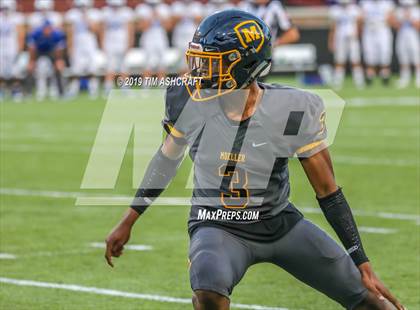 Thumbnail 3 in St. Xavier vs Moeller @ Nippert Stadium photogallery.
