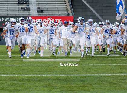 Thumbnail 3 in St. Xavier vs Moeller @ Nippert Stadium photogallery.