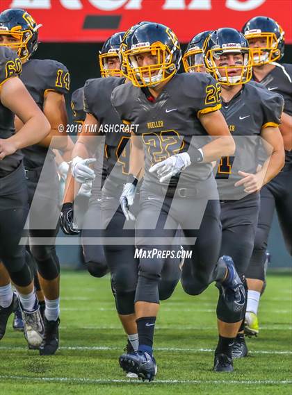 Thumbnail 2 in St. Xavier vs Moeller @ Nippert Stadium photogallery.