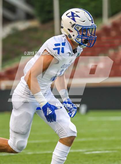 Thumbnail 3 in St. Xavier vs Moeller @ Nippert Stadium photogallery.