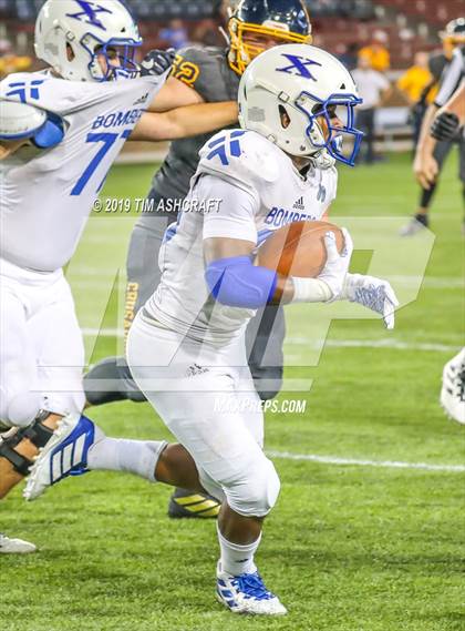 Thumbnail 1 in St. Xavier vs Moeller @ Nippert Stadium photogallery.
