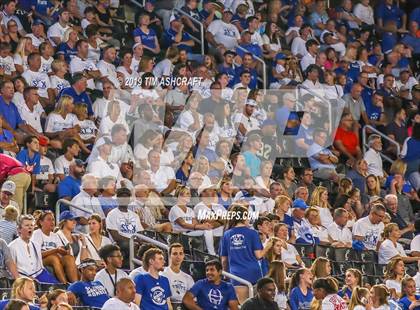 Thumbnail 2 in St. Xavier vs Moeller @ Nippert Stadium photogallery.
