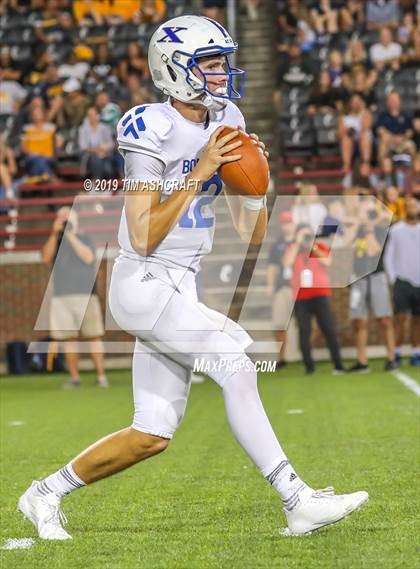 Thumbnail 1 in St. Xavier vs Moeller @ Nippert Stadium photogallery.
