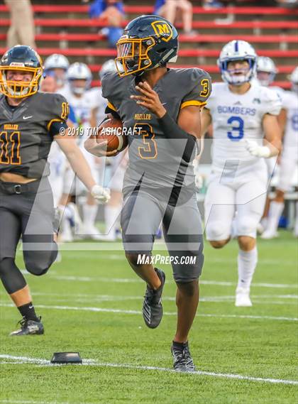 Thumbnail 3 in St. Xavier vs Moeller @ Nippert Stadium photogallery.