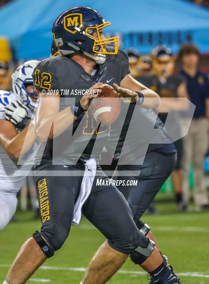 Thumbnail 3 in St. Xavier vs Moeller @ Nippert Stadium photogallery.
