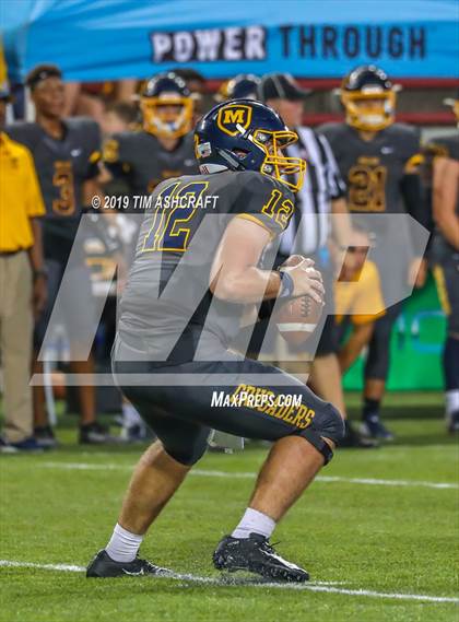 Thumbnail 2 in St. Xavier vs Moeller @ Nippert Stadium photogallery.
