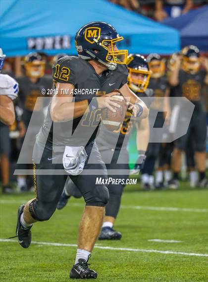 Thumbnail 2 in St. Xavier vs Moeller @ Nippert Stadium photogallery.
