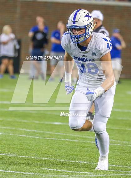 Thumbnail 3 in St. Xavier vs Moeller @ Nippert Stadium photogallery.