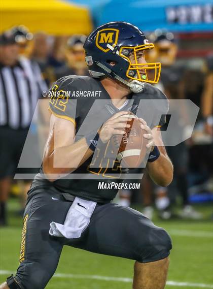 Thumbnail 2 in St. Xavier vs Moeller @ Nippert Stadium photogallery.